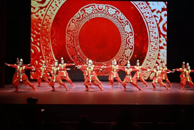 金奖舞蹈《木兰从军》是怎样炼成的?