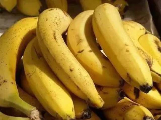 香蕉发黑了还能吃吗要注意什么