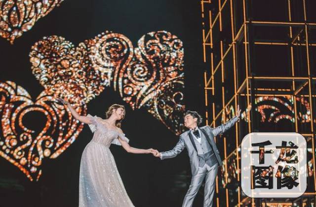 王祖蓝李亚男演绎唯美浪漫童话 杜丽莎歌剧演唱震撼登场