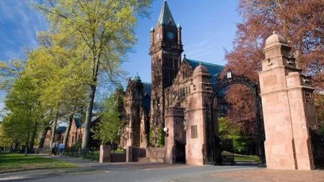 曼荷莲女子文理学院 mount holyoke college