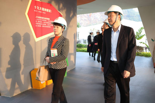 省国资委党委副书记蔡秀芬调研盐田电厂 点赞党群服务中心有创新