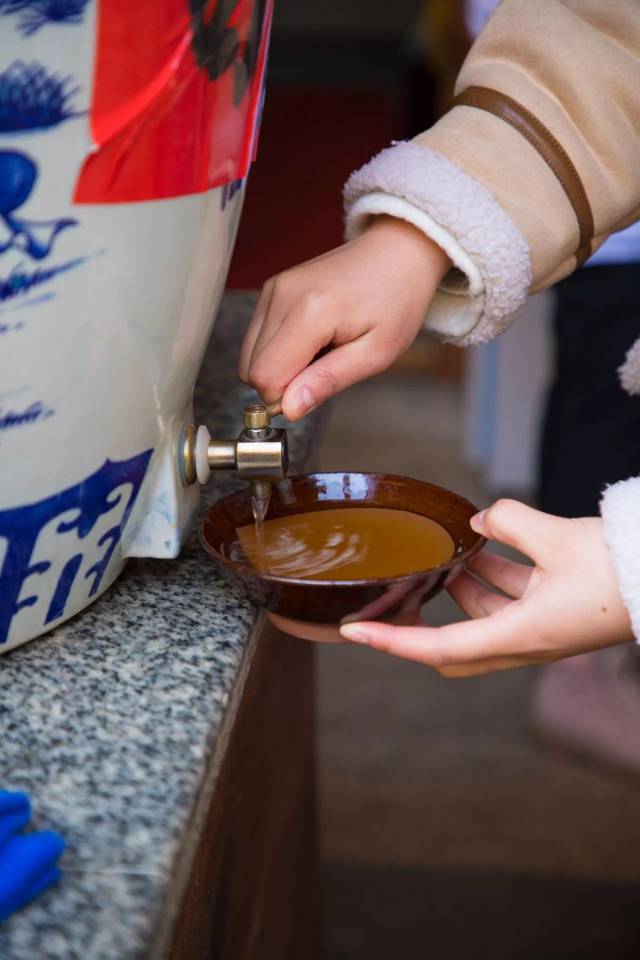 还有个好听的名字叫 "美人醋" 可能喝了能变美人吧