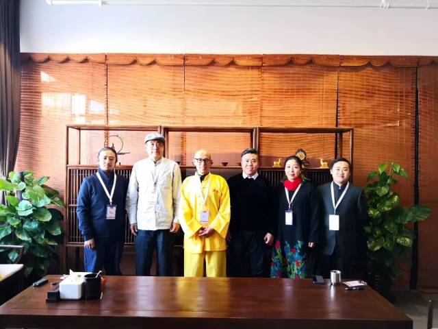 瑜伽进修班：探索身心和谐之门