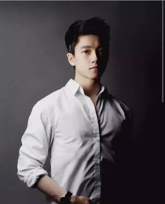 这个越南小鲜肉,才华跟颜值的结合体,脱掉衣服顿时火了!