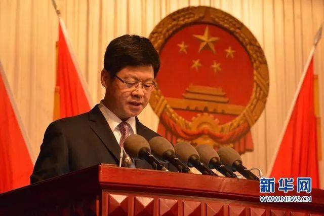 泉州市长康涛:2018年gdp增长目标8.7%以上 坚定不移推进房地产调控