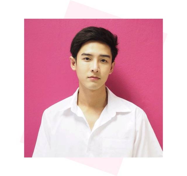 除了演戏,阿加还经常给一些杂志品牌拍片 这两米长腿就是 行走的衣