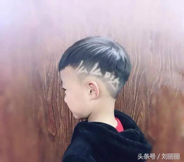 2018春节最受欢迎的小男孩发型38款赶紧给你家宝宝收藏了