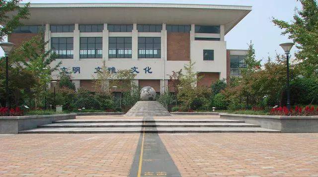 千校结好杭州市文海实验学校开拓师生的国际视野和全球意识
