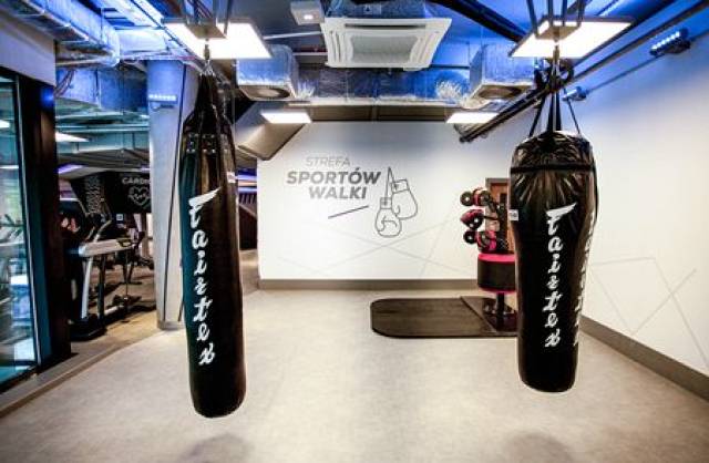 热力健身房简约趣味墙体彩绘