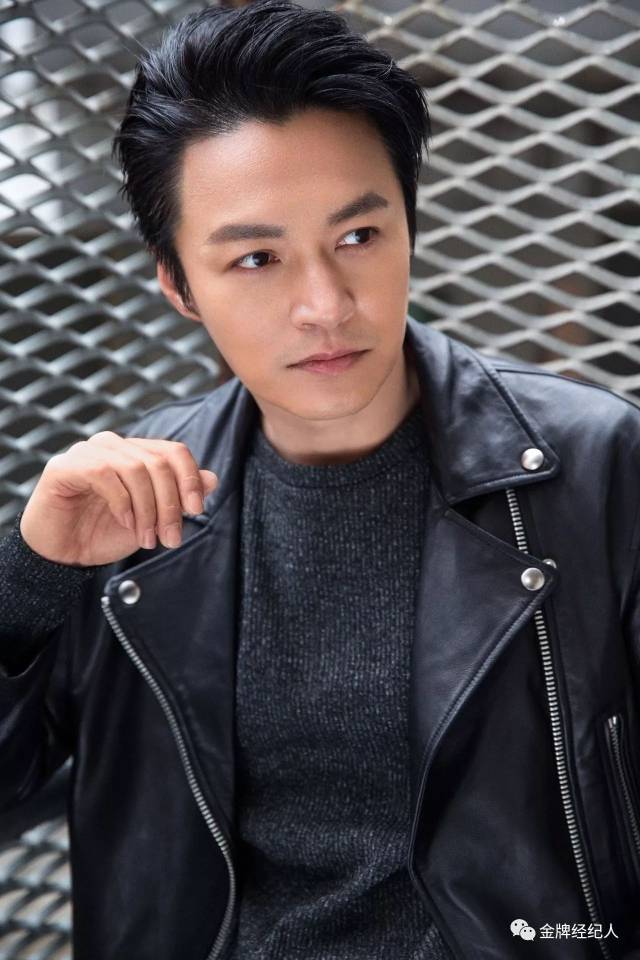 郑国霖:戏里的"皇帝专业户",戏外的弄潮儿大叔!