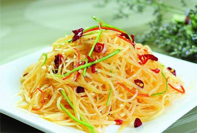 爆炒界的扛把子,酸辣土豆丝让你重回吃货的境界_手机搜狐网