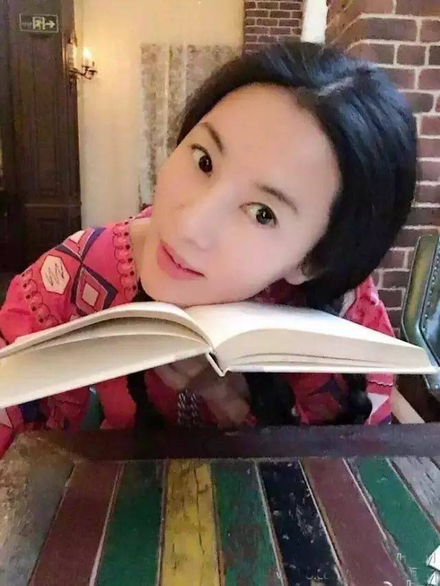 50岁辣妈刘叶琳,用心诠释美丽与年龄无关!