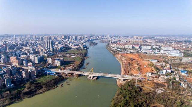 鹿岐峰大桥胜利和龙!我们带你从空中俯瞰,你就知道它多重要!