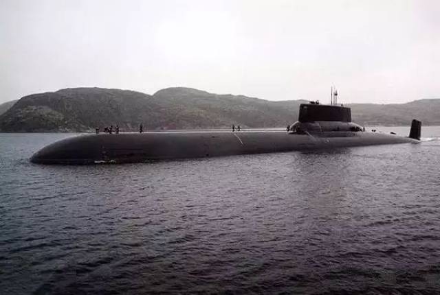 军事趣闻 | 水下钢铁巨兽 台风级战略核潜艇究竟有多大?
