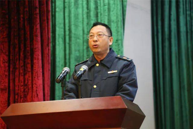 何勤,泽国派出所指导员王俊伟,牧屿警务区警长陈良德分别作表态发言