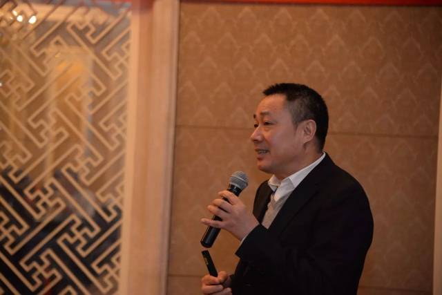 品品香林振传董事长为活动倾情分享,与茶友们"重走"白茶与品品香的