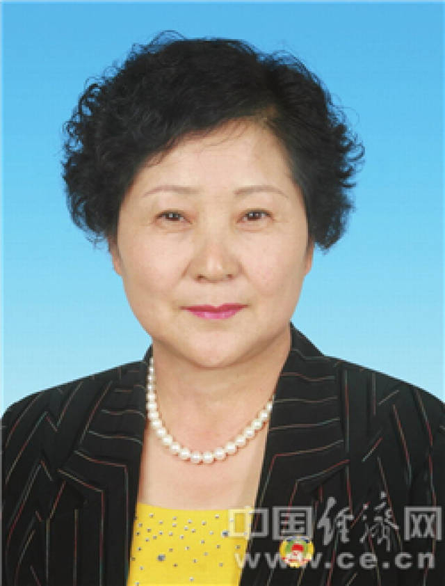 内蒙古自治区乌兰察布市历任政协副主席简历_乌兰察布盟林业_内蒙古乌兰察布市历任旗委书记简历