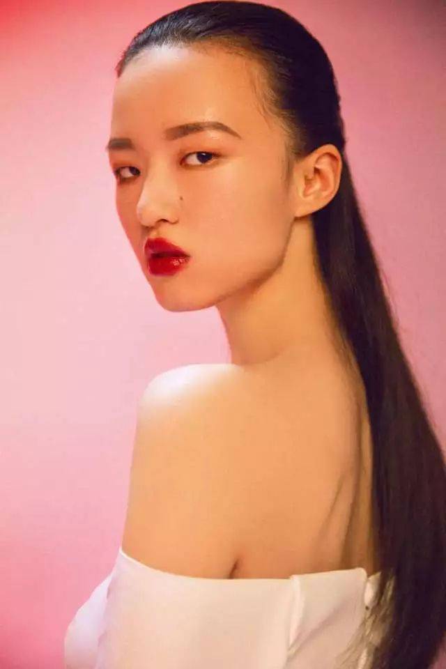 paras new face 曾卓林 16岁少女蓄势待发