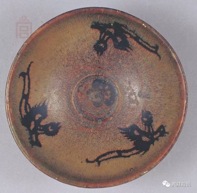 宋代吉州窑凤纹黑釉褐彩碗 宋代吉州窑凤纹黑釉褐彩碗 武汉市博物馆藏宋
