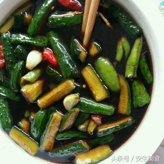 家常醃黃瓜鹹菜的做法,黃瓜怎麼醃新鮮又脆爽?