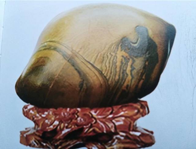 一块奇石,从200元到"民间国宝"的轰动传奇!