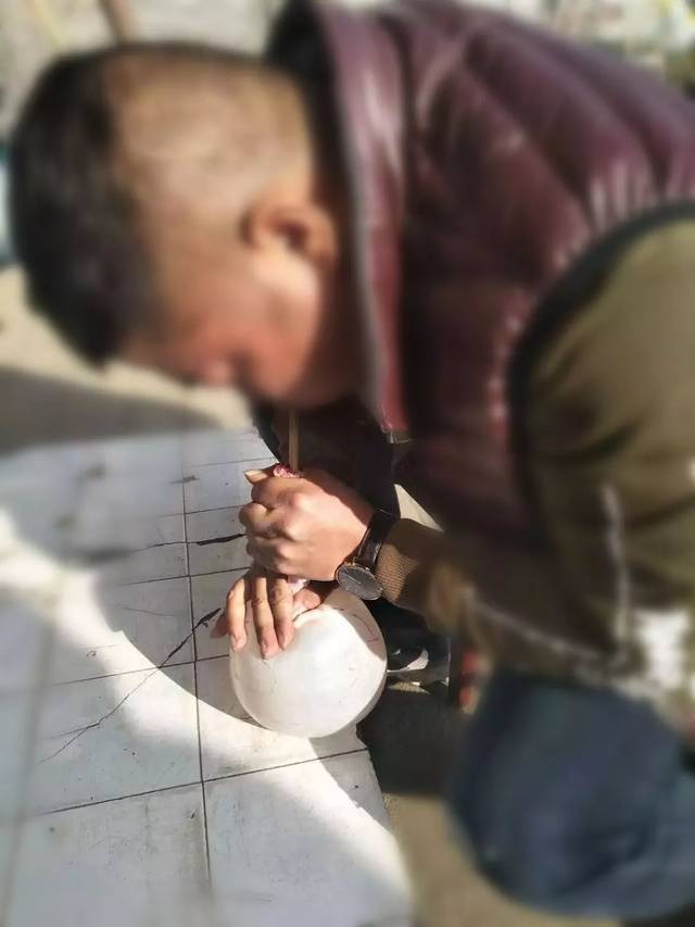 弋阳农村杀年猪全程,吹猪泡,吃杀猪饭!你妈等你回家过年