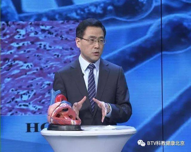 中国医学科学院整形外科医院代挂专家号加代问诊全天24小时陪护服务，随叫随到的简单介绍
