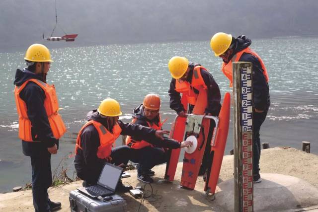 不当厂长干水文,认识下这位分水江畔的"看水人"