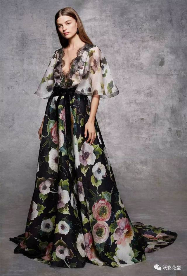 2018-2019秋冬纽约《marchesa》女装发布会