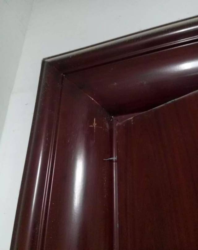 临沂一小区多家防盗门上出现特殊记号,快过年了,大家警惕!