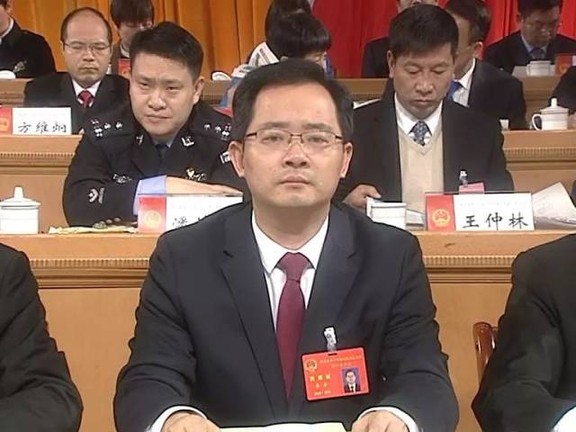 县十六届人大第二次会议隆重开幕2018年新昌将要做这些大事情