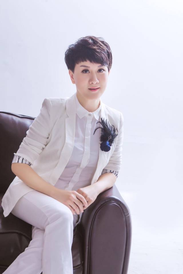 剧院主力演员——星光大道冠军,中国戏曲传承人,全国京剧大赛亚军叶云
