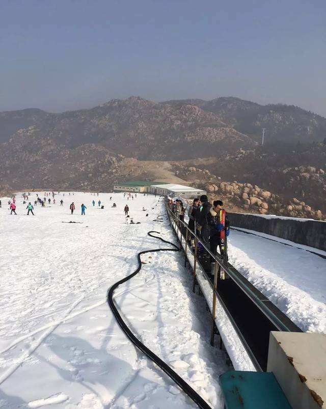 【冰火两重天】莲青山高山滑雪·盈泰温泉一日游惊爆价198元/人,含