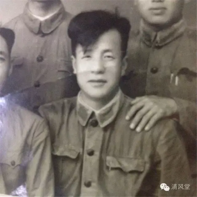 阎肃年轻时,年轻时_大山谷图库