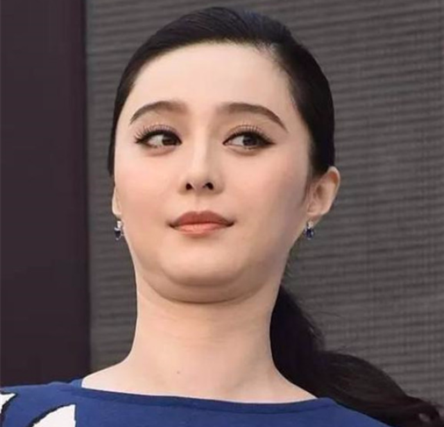 潮大说双下巴不一定胖子才有,_手机搜狐网