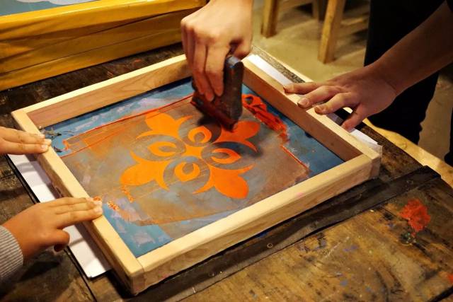 丝网印刷体验全面升级!快把女神梦露抱回家～-娱乐频道-手机搜狐