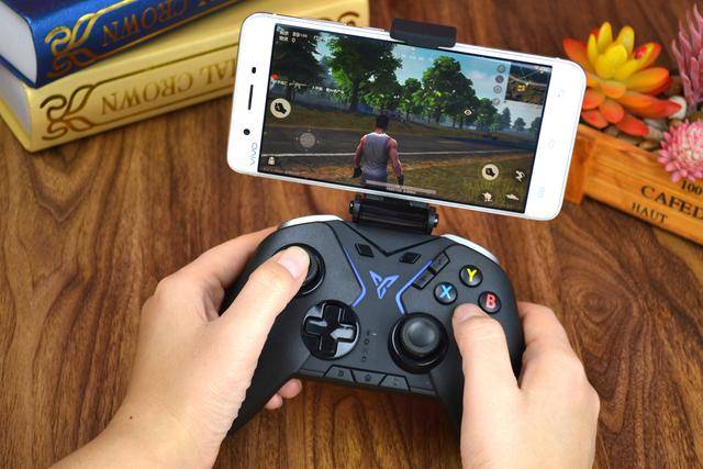 外挂被封号?试试这款吃鸡辅助!飞智八爪鱼专业