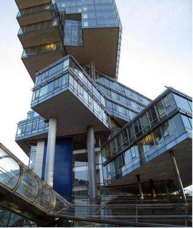 鞋屋,飞机屋,疯狂屋……,真的是屋不惊人死不休,真的太奇特了!