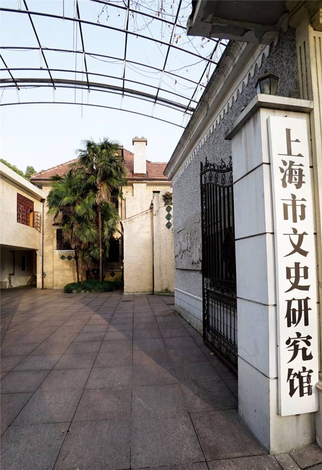 99%的上海人没有走完过她.