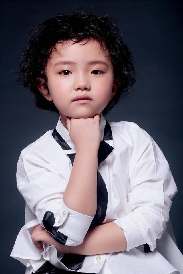 2018《超强宝贝》形象代言人——刘怡彤