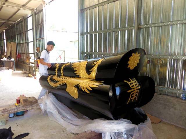 日本90%棺材都是"中国制造"!外媒嘲讽:没了中国你葬礼都办不成!