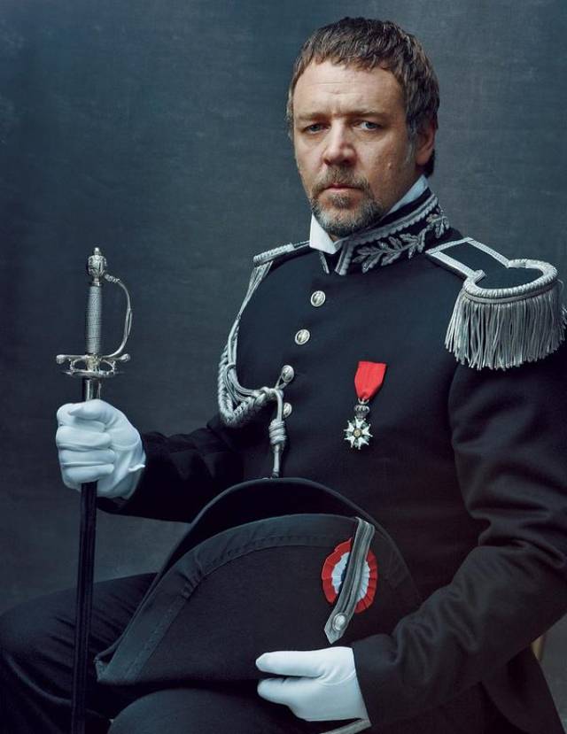 在悲惨的世界里,真正能刺痛冉阿让的心灵是那位柔弱的老人