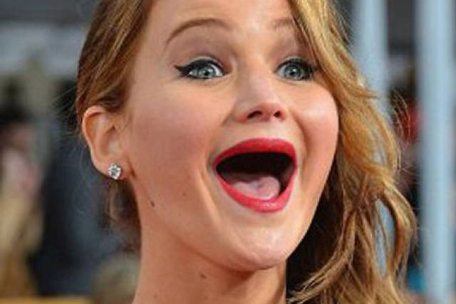 今天看到这样一则新闻:有个女孩去一家私人机构做牙齿美白,结果导致