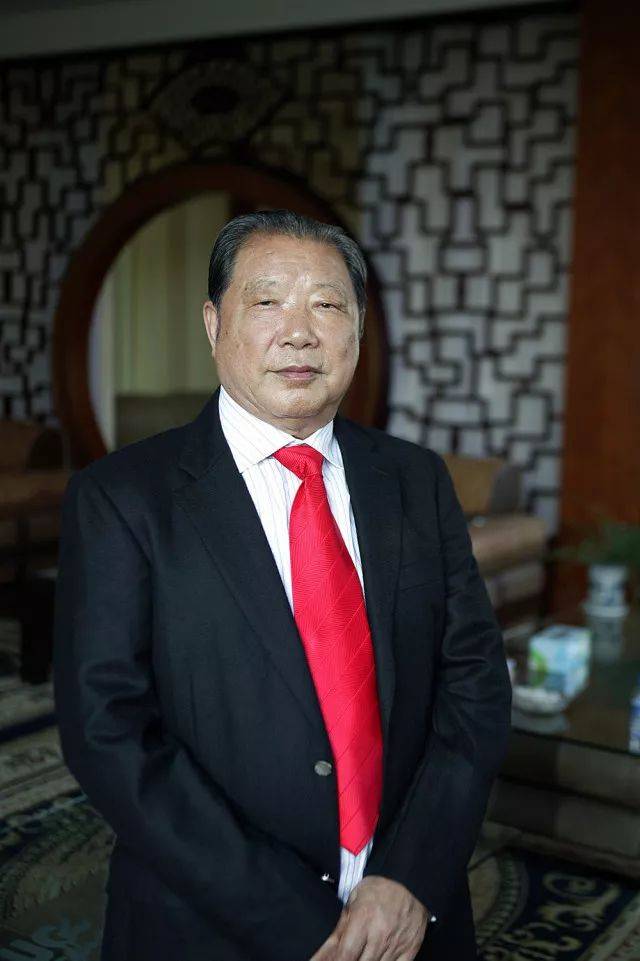 他是海天集团创始人,用一生做好一个行业!