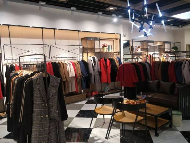 郁香依——打造女装界第一自主品牌