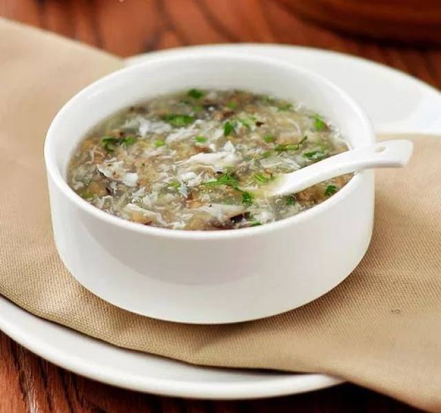 快速又美味的快手汤喝起来