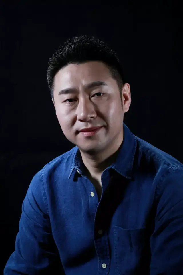 曾任北京中大恒基副总经理兼西区总经理,"搜房网年度地产十大风云人物