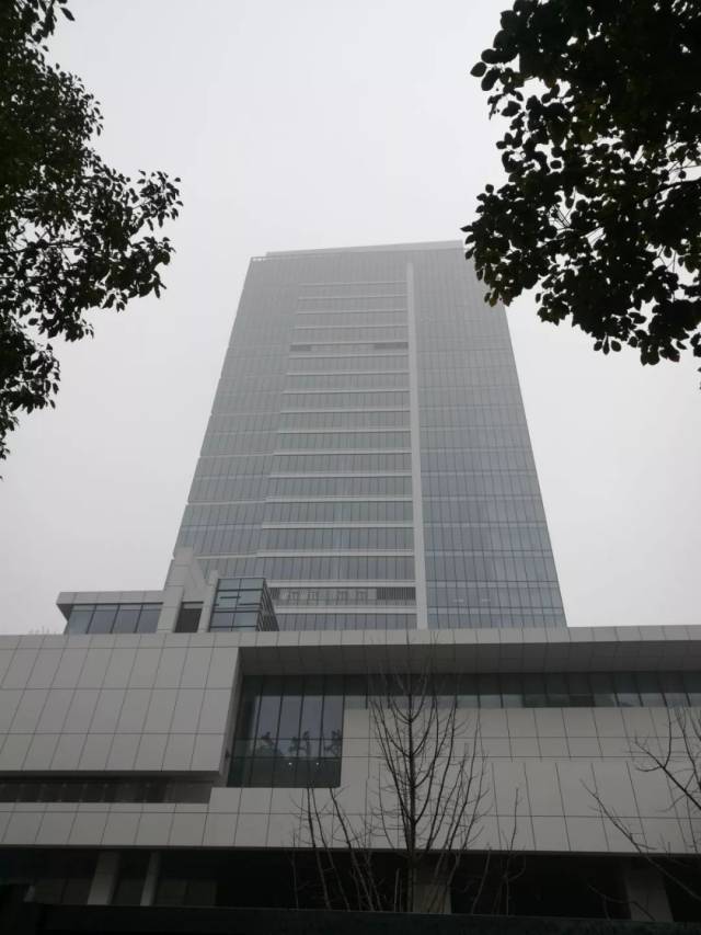 朗视s500助力武汉建工科技中心,打造全ip通信大楼!