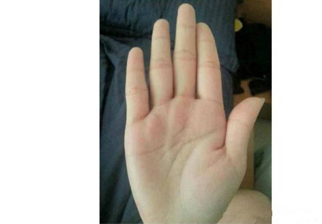 手中有"三角纹"的人,必定财运旺,婚姻幸福,你有吗?