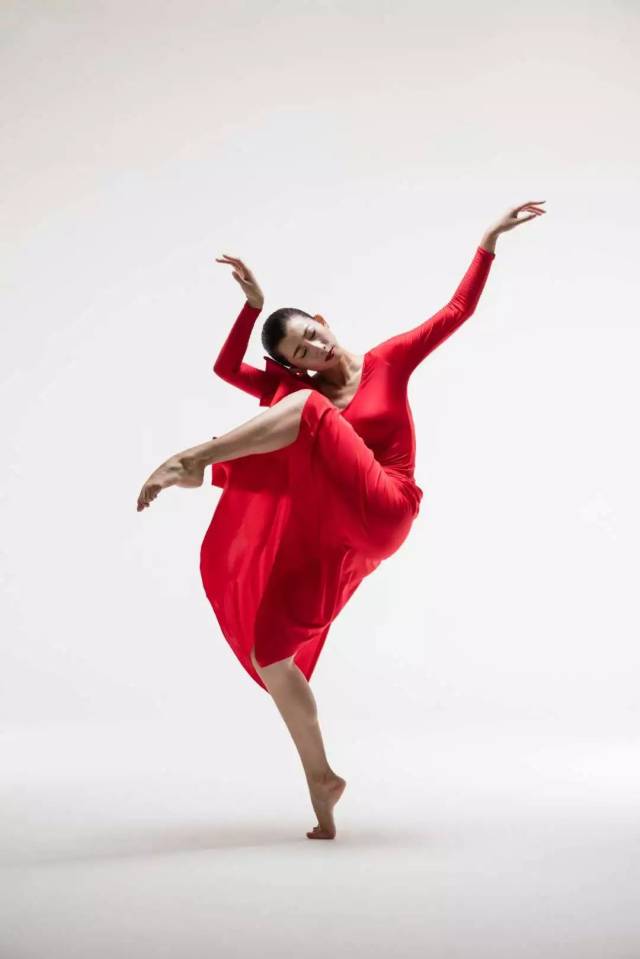 没有基本功的舞蹈还谈什么气质和优雅